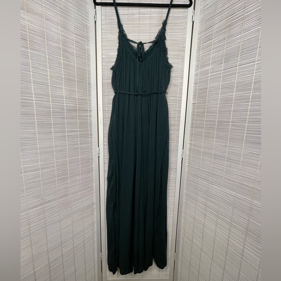 Urban Outfitters Kiar i Wide Leg Jumpsuit Deep Green Size M New with Tags - Picture 5 of 8